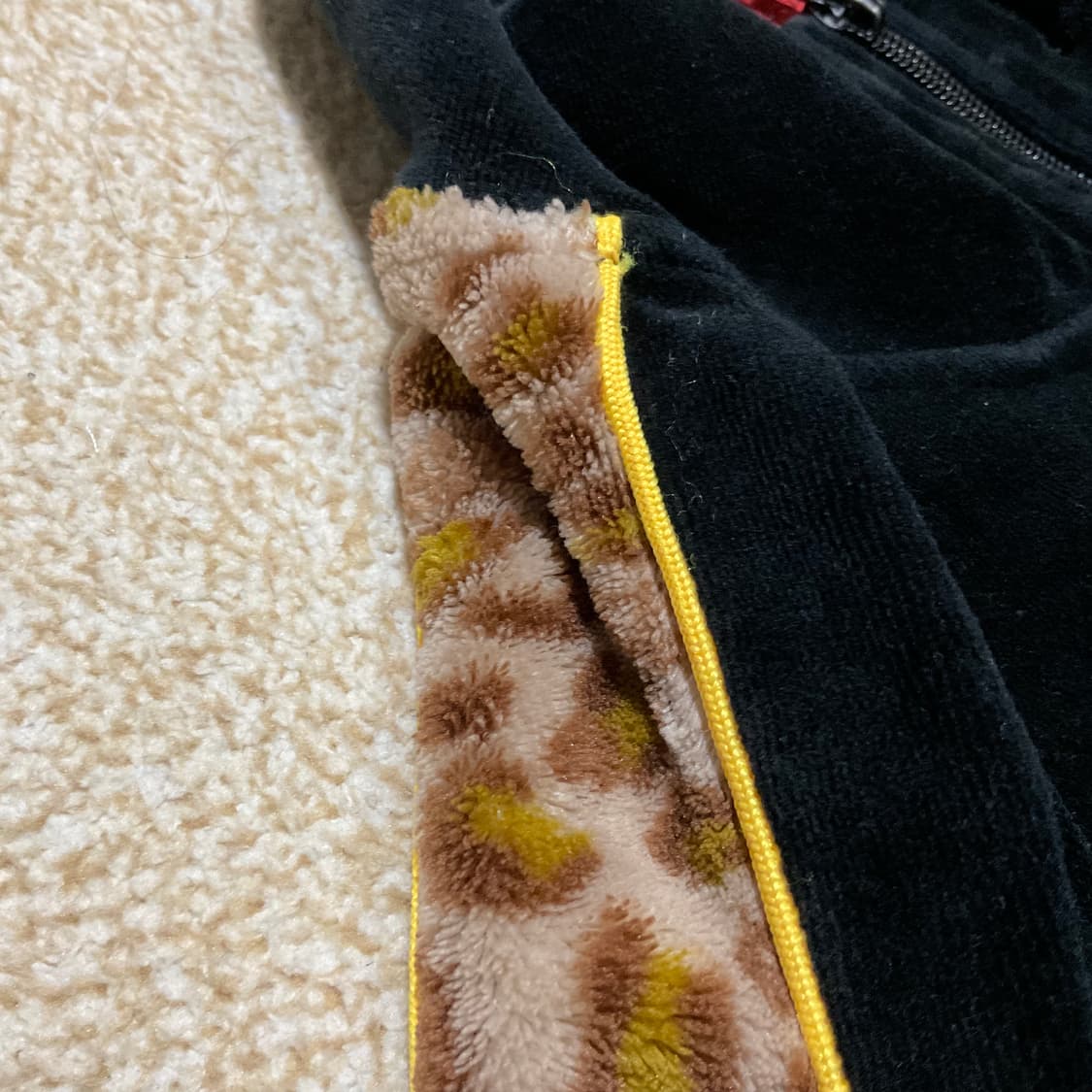 babydoll 벨벳 집업 베이비돌 블랙 트랙 자켓 레오파드 호피 자수 상품이미지3