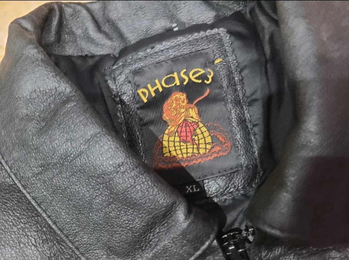 Phase3 flags leather jacket 국기 패치 가죽자켓 상품이미지3