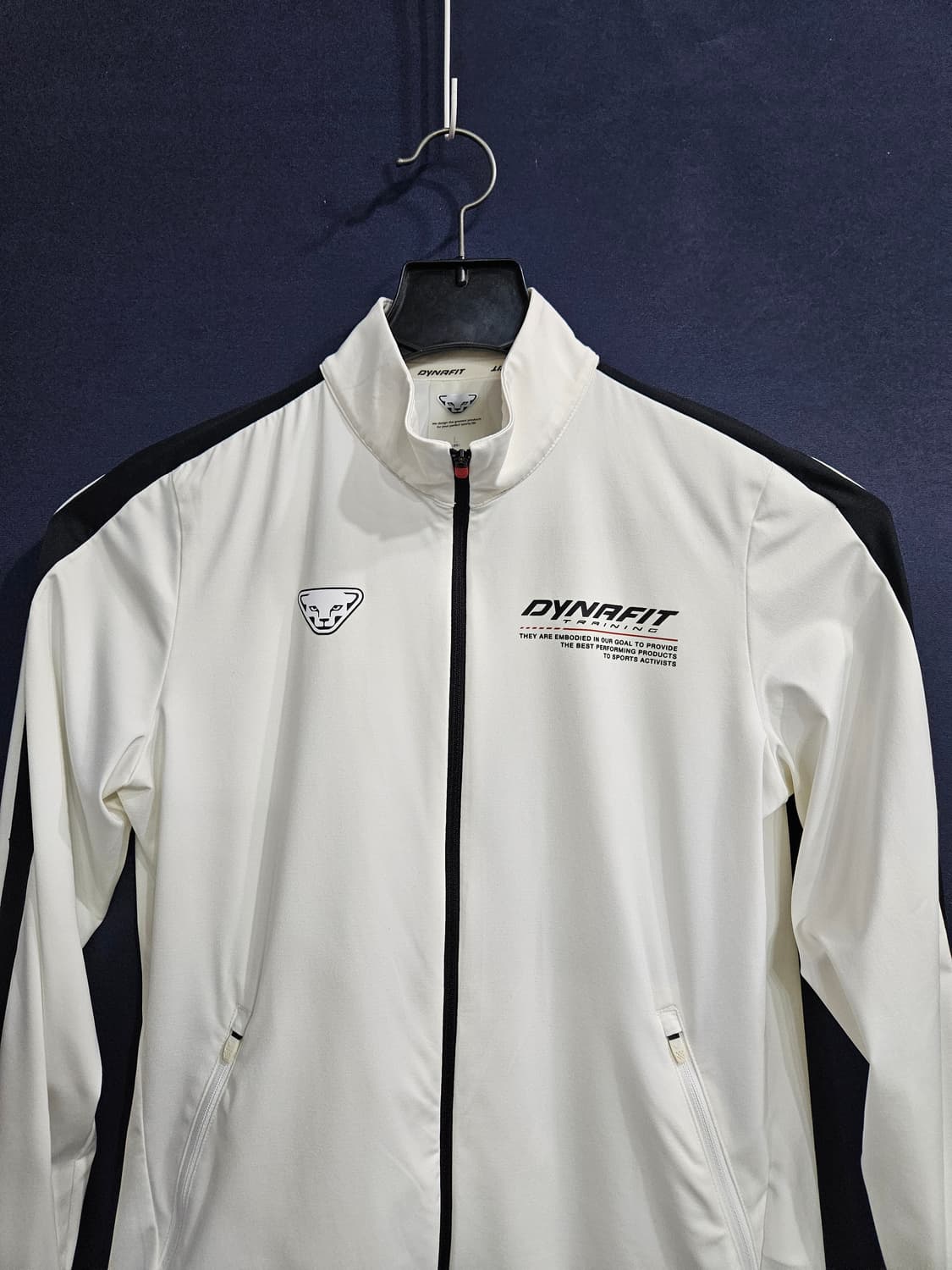 다이나핏 화이트 남성 슬림핏 95 기능성 집업자켓  상품이미지7