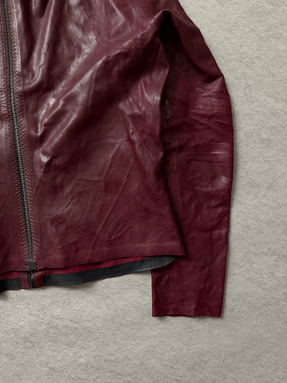 아이작 세럼 스테이플 백 디테일 레거자켓  상품이미지7