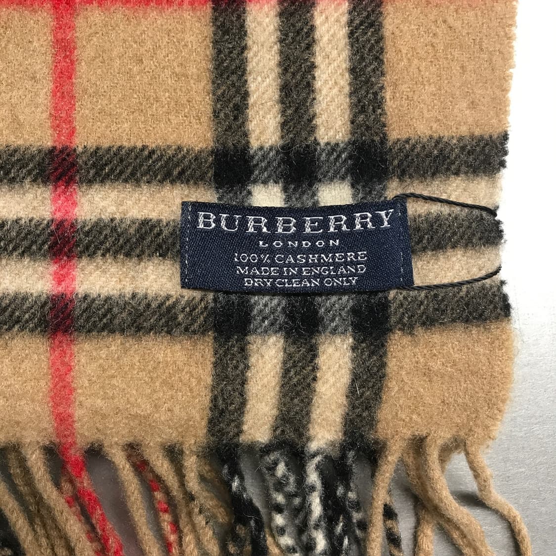 버버리 정품 캐시미어 머플러 베이지 상품이미지4