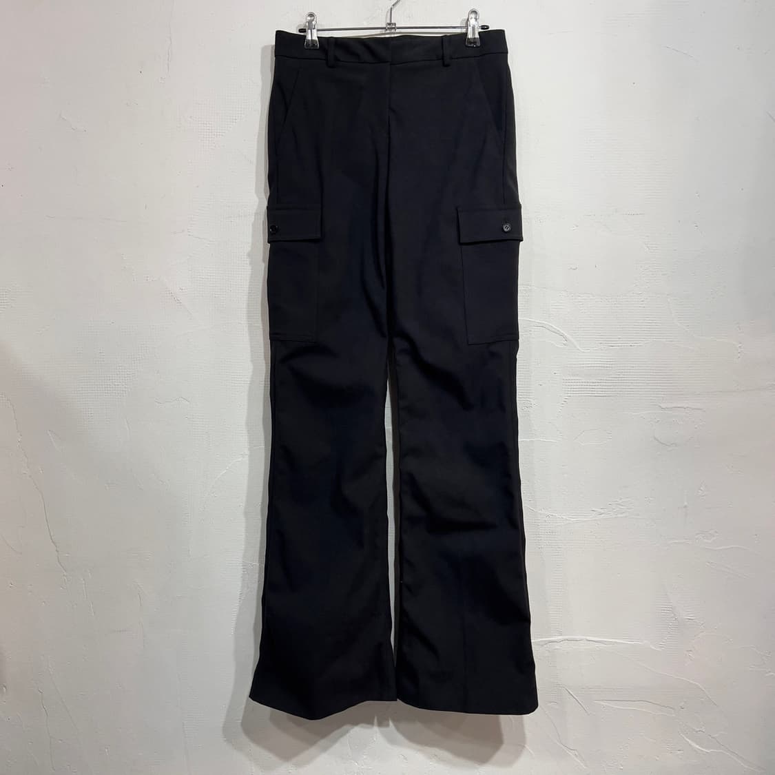 띠어리 카고 부츠컷 슬랙스 상품이미지2