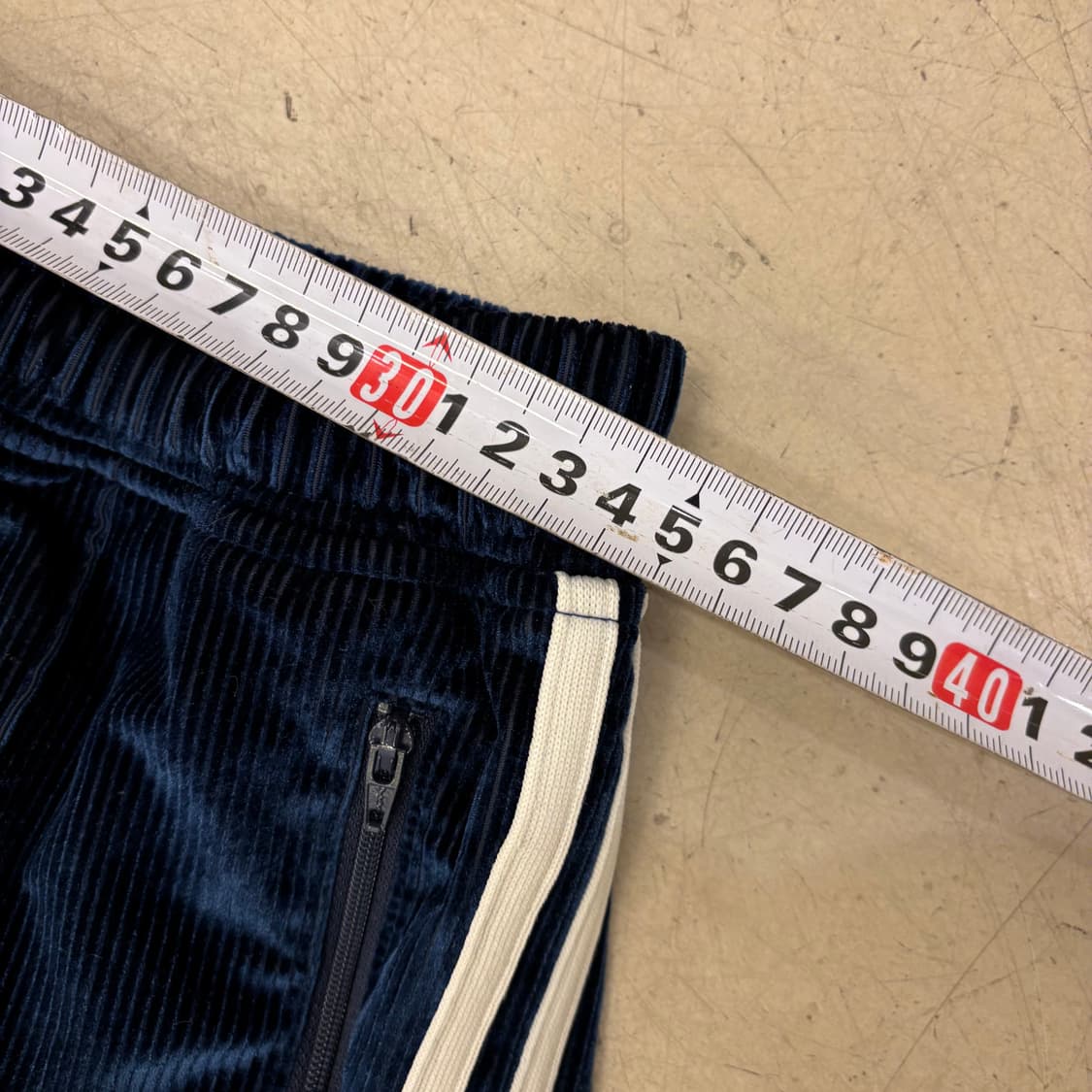 널디 벨벳 코듀로이 트레이닝 팬츠 상품이미지5