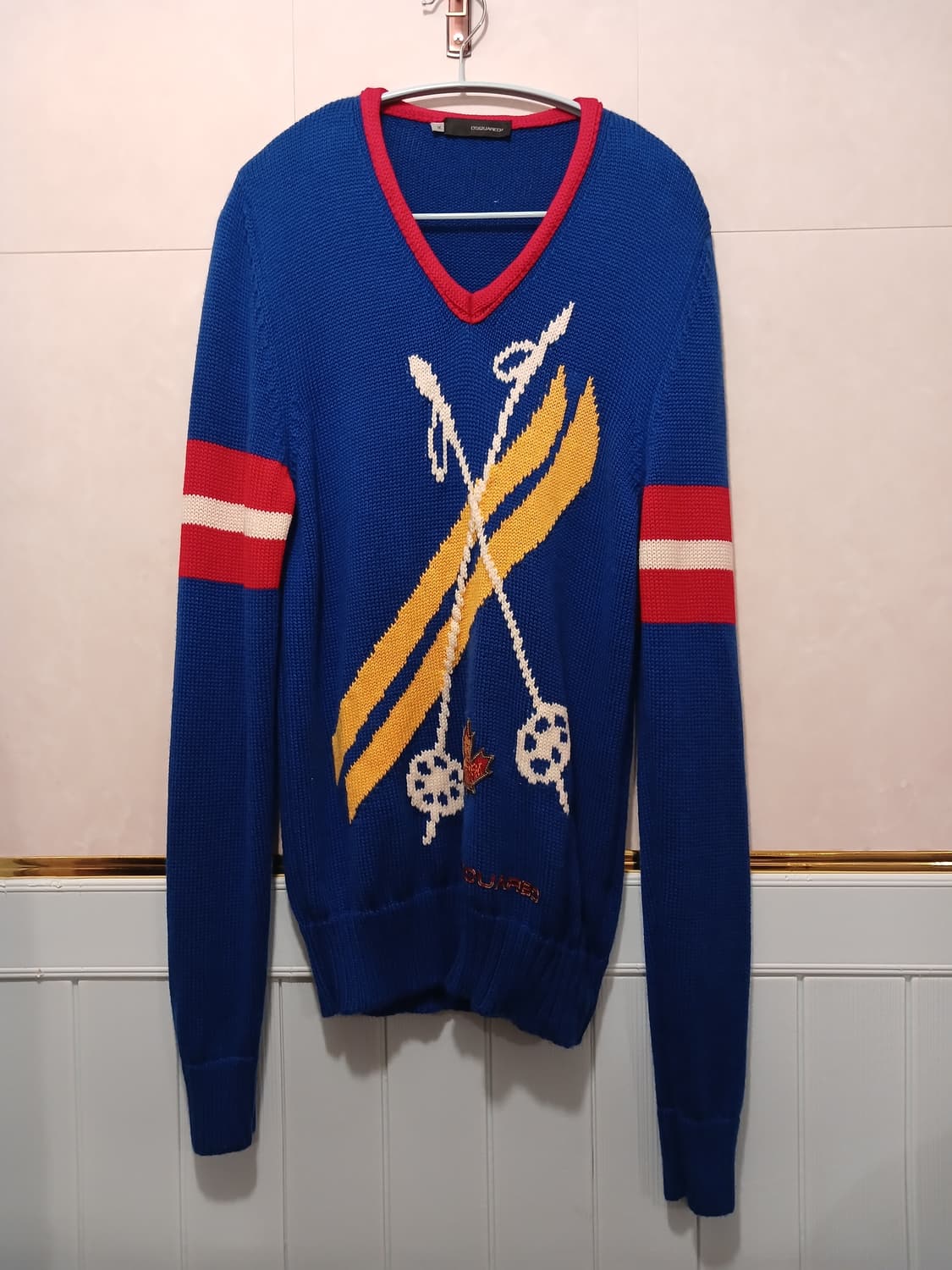 디스퀘어드2 정품 여성 모직 니트 M 사이즈 상품이미지1