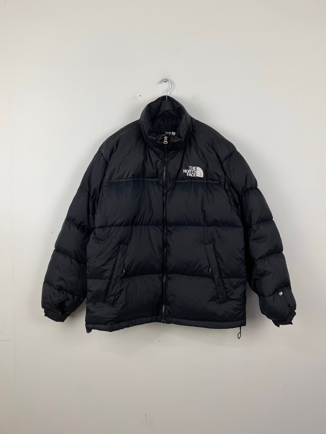 노스페이스 눕시 센터로고 700 패딩 해외판 L 상품이미지2