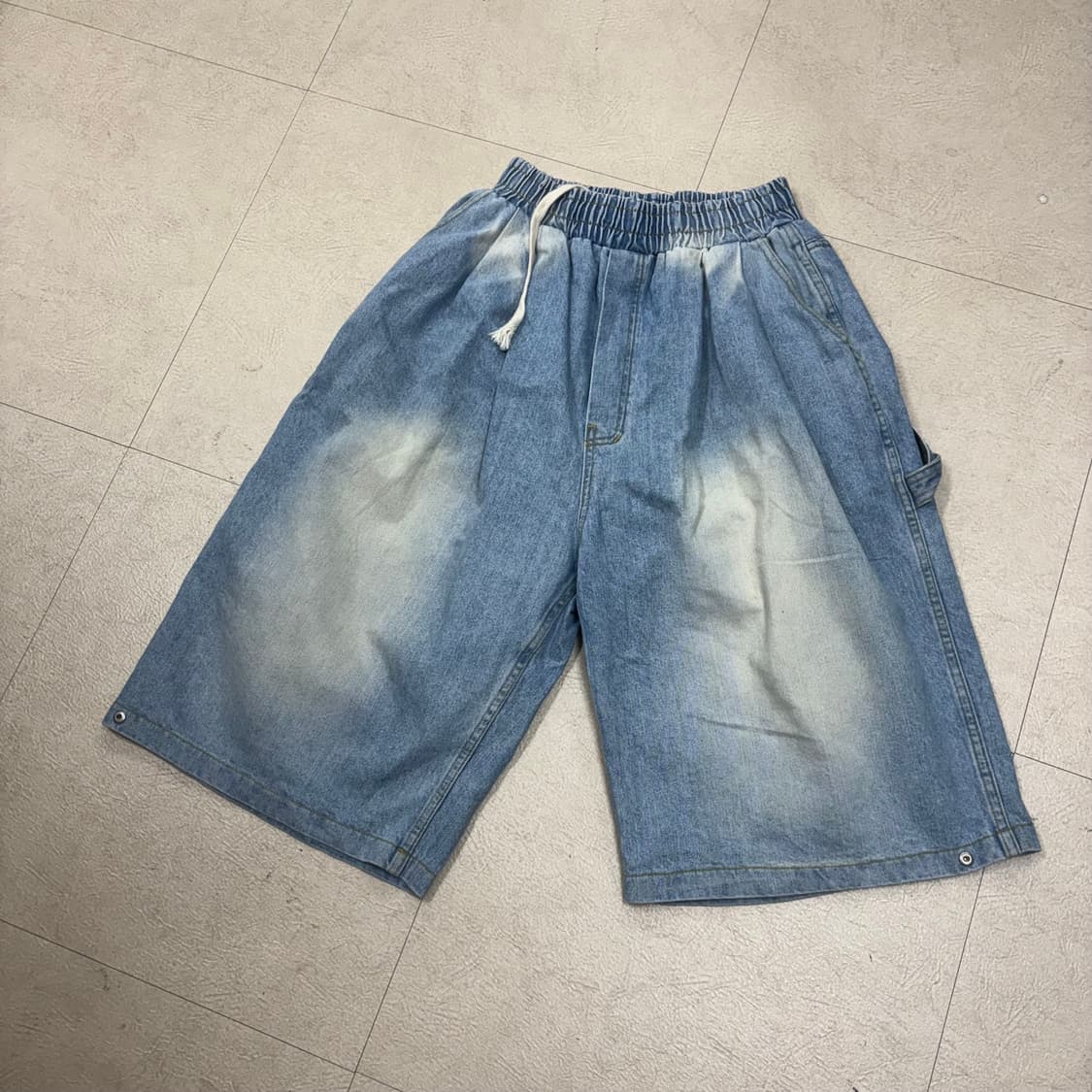 빈티지 워싱 카펜터 데님 버뮤다 팬츠 상품이미지1
