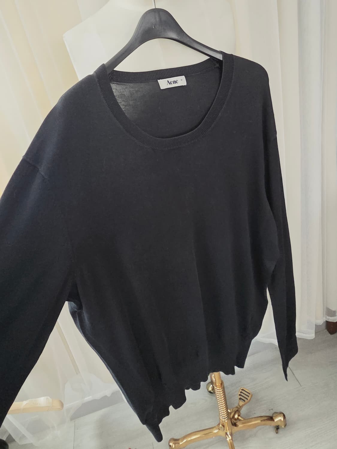 아크네 스튜디오 남성니트 블랙 긴팔 티셔츠 M 상품이미지3