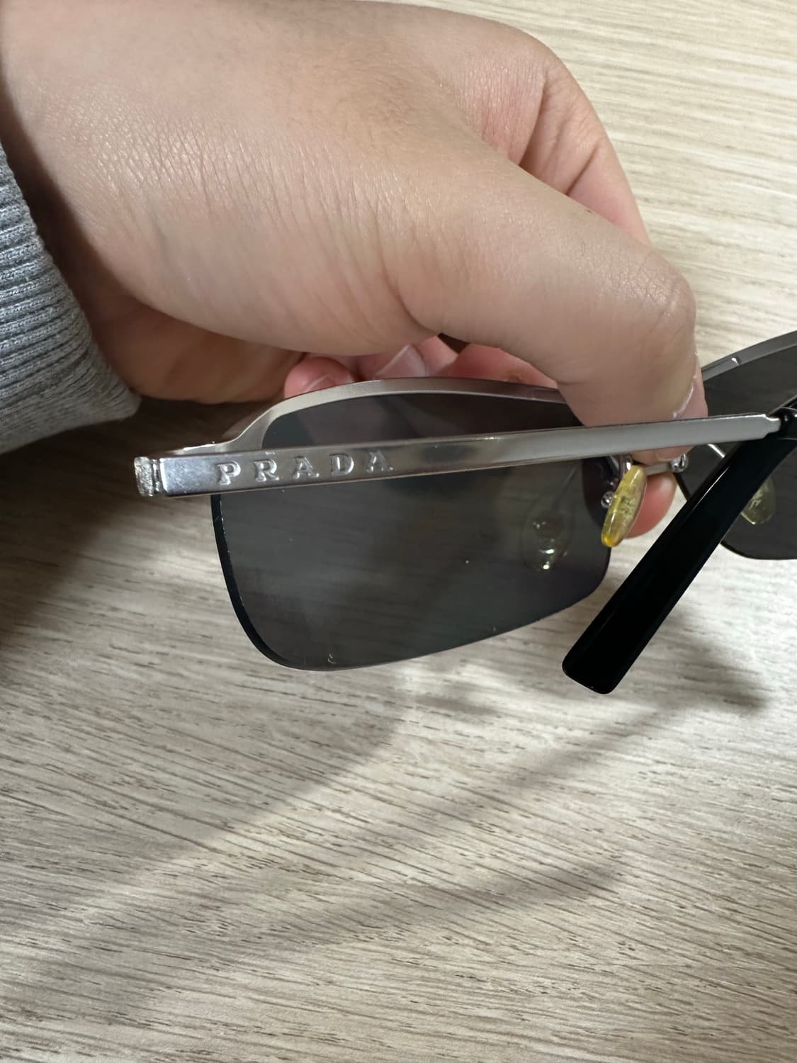 프라다 선글라스 상품이미지3