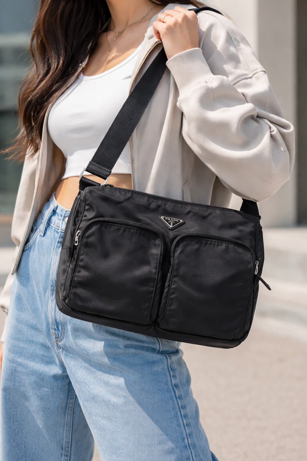 정품 프라다 투포켓 메인저백 상품이미지1