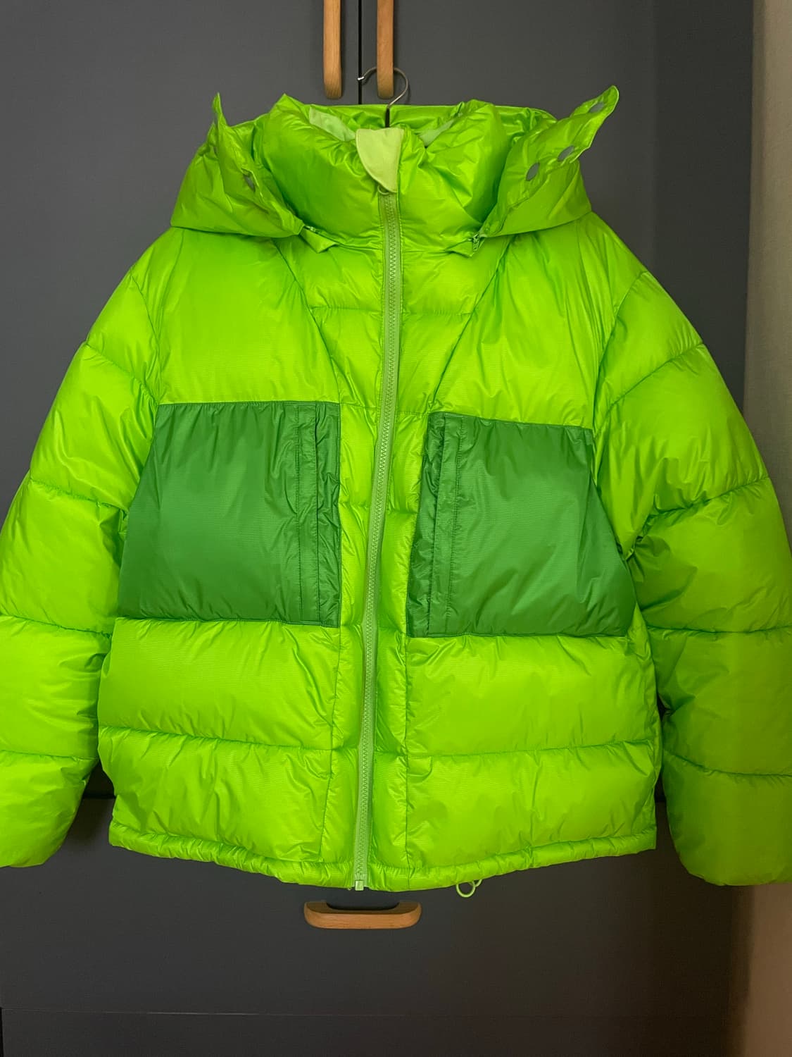 Rodeo Crowns 형광 그린 숏패딩 상품이미지1