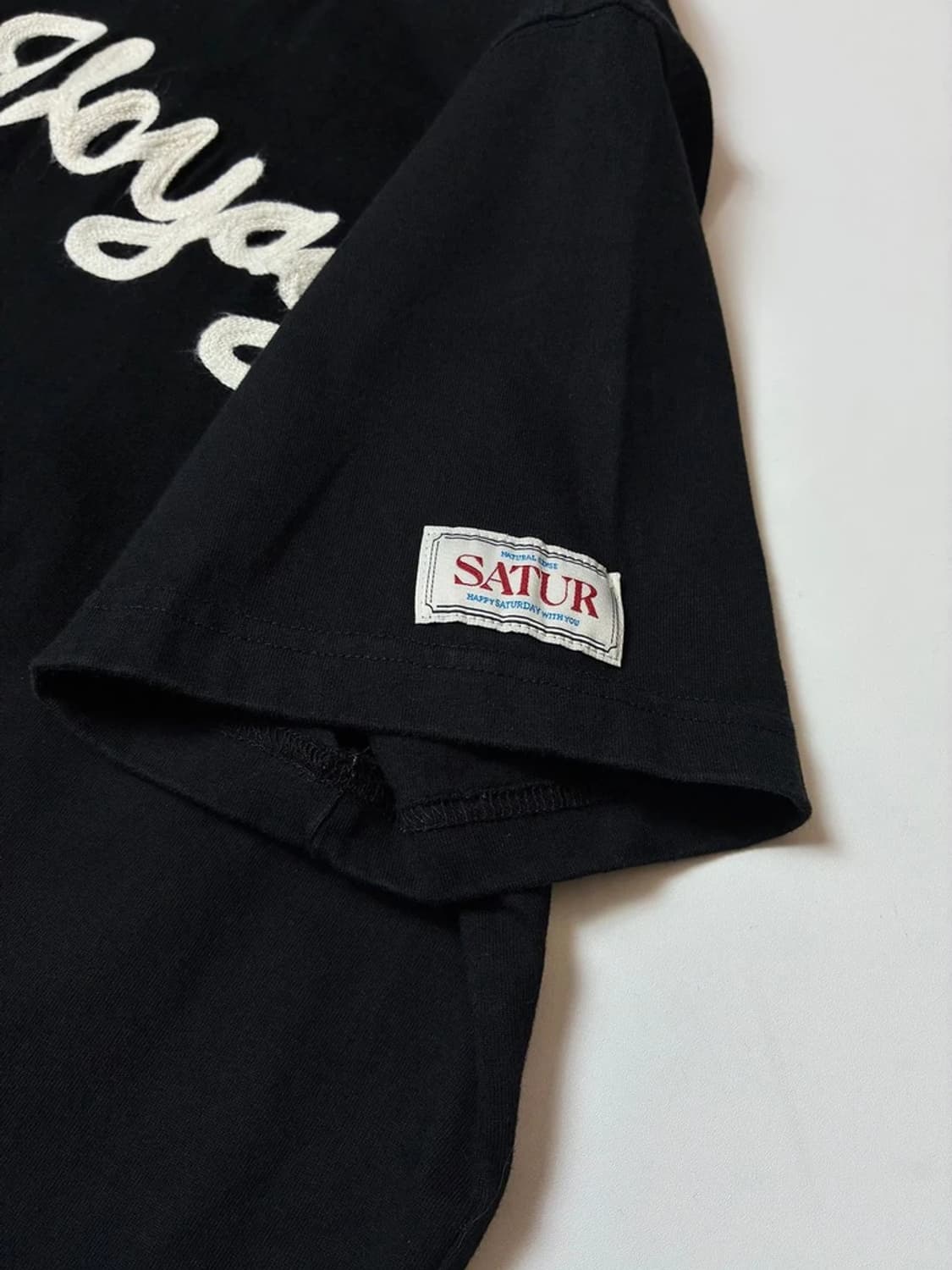 세터 SATUR 로고 자수 보야지 반팔 티셔츠 PN8616 상품이미지5