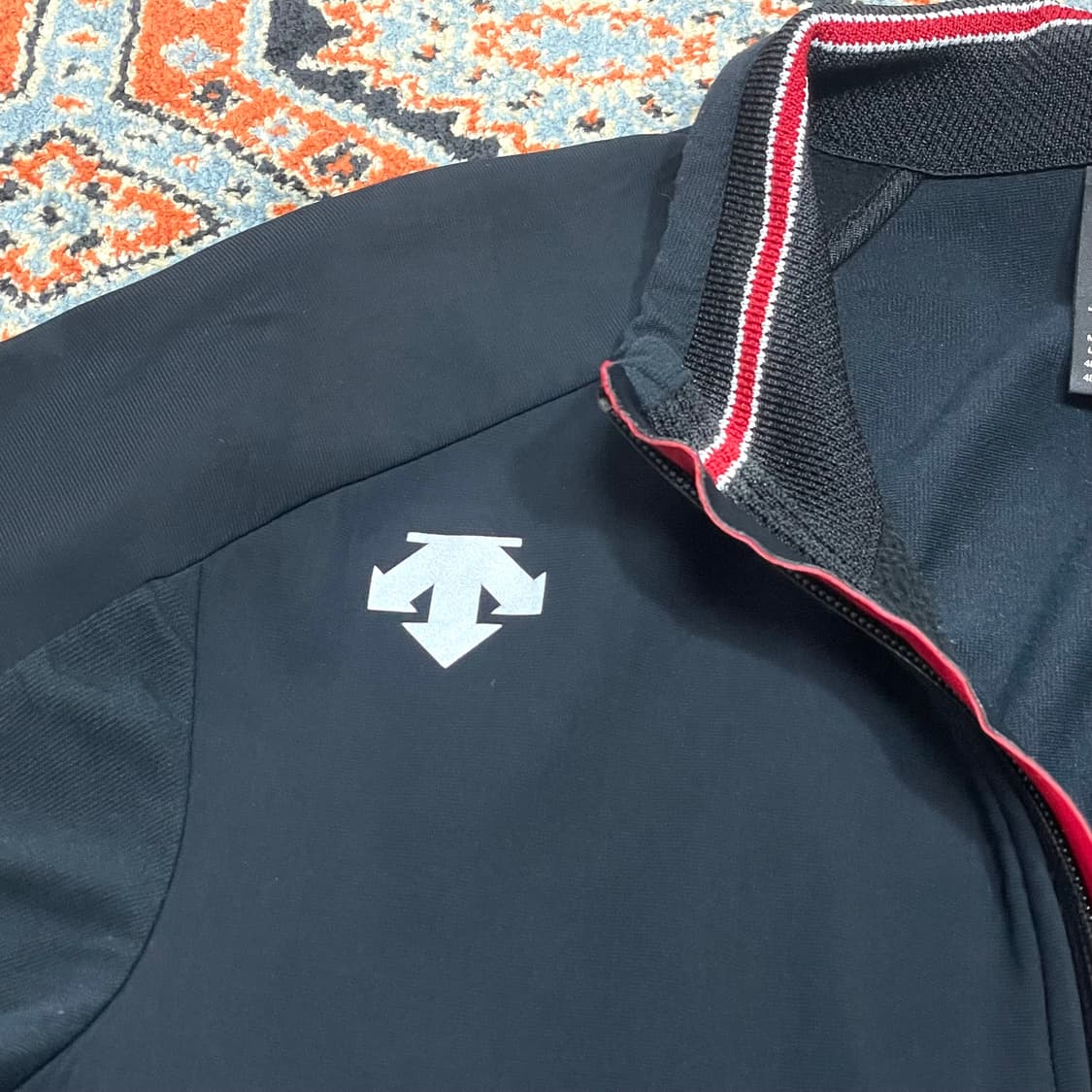 데상트 블랙 기모 집업져지 자켓 남성100 상품이미지5