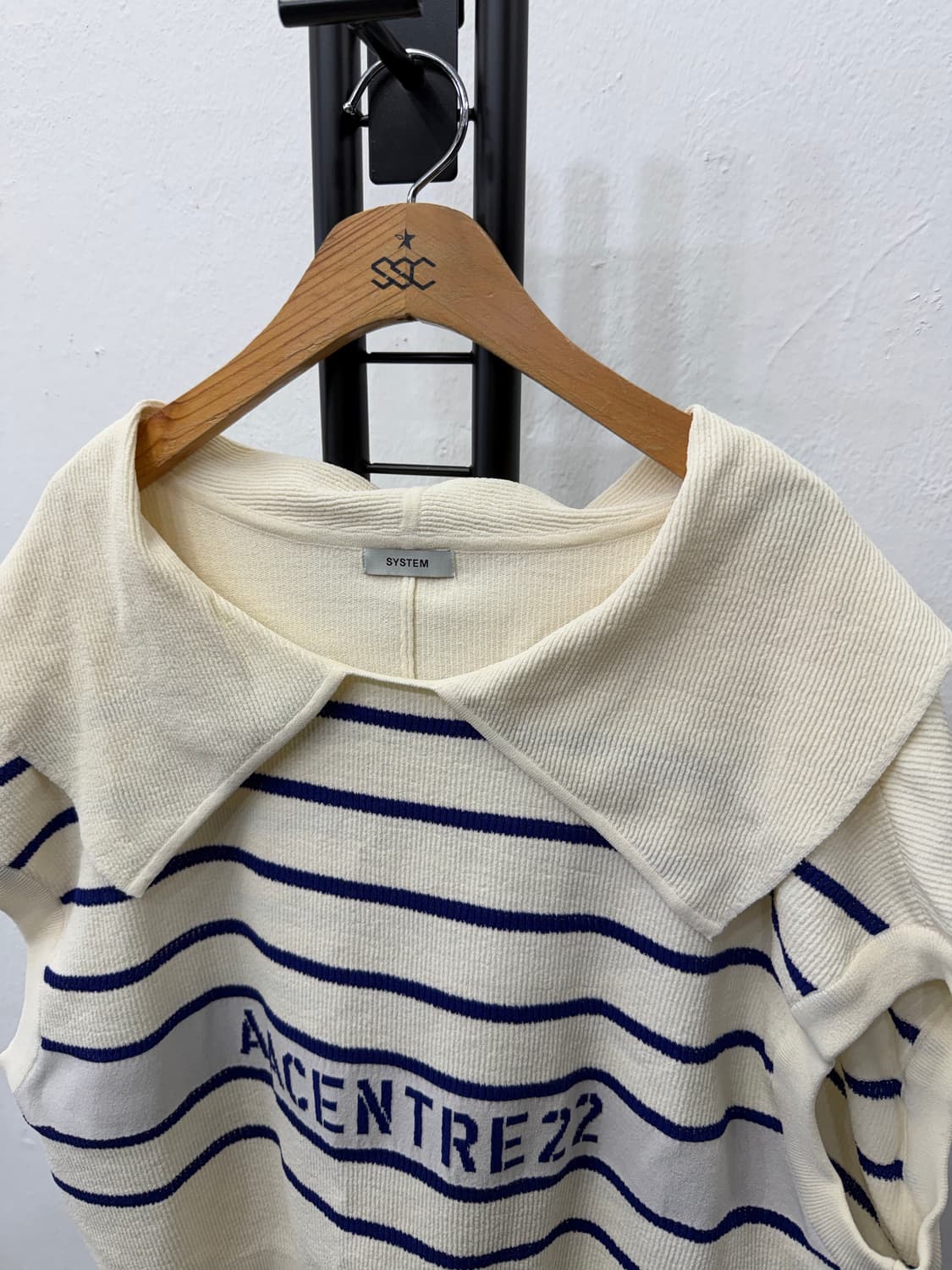 정품) 시스템 한섬 22ss AACENTRE22 오버핏니트 90F 상품이미지4