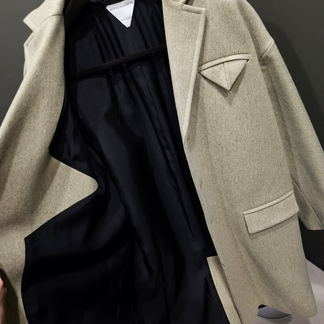 보테가베네타 트라이앵글 카멜 싱글 코트 상품이미지5