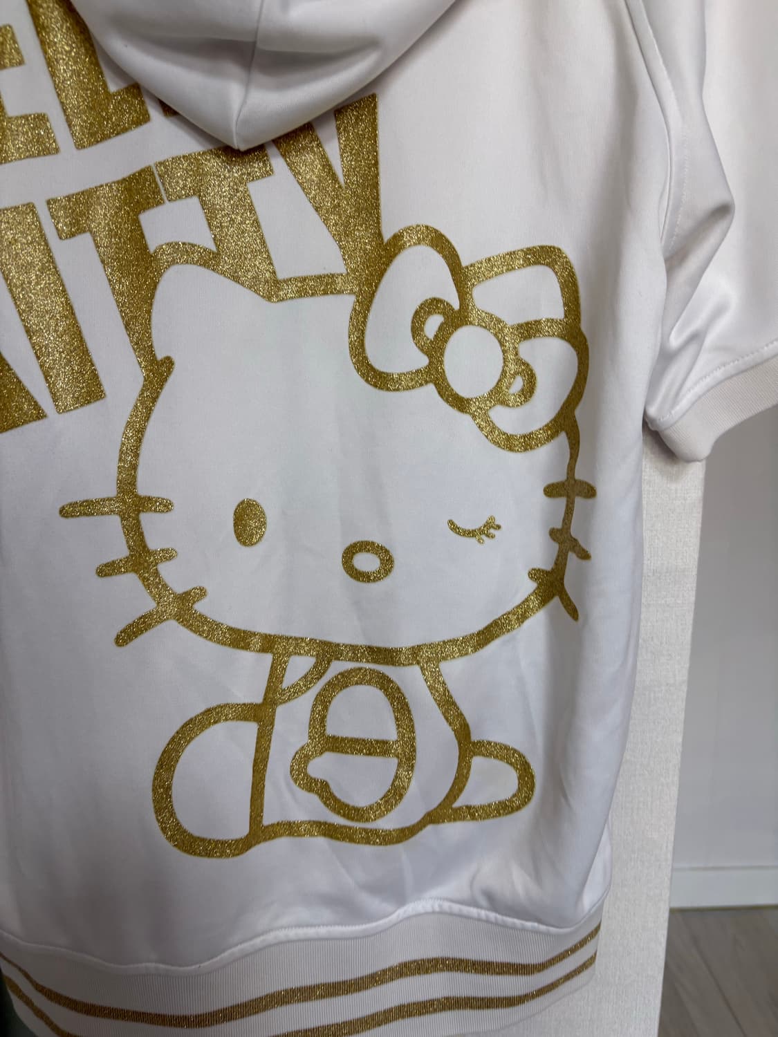 키티 골드 반소매 후드집업 상품이미지8