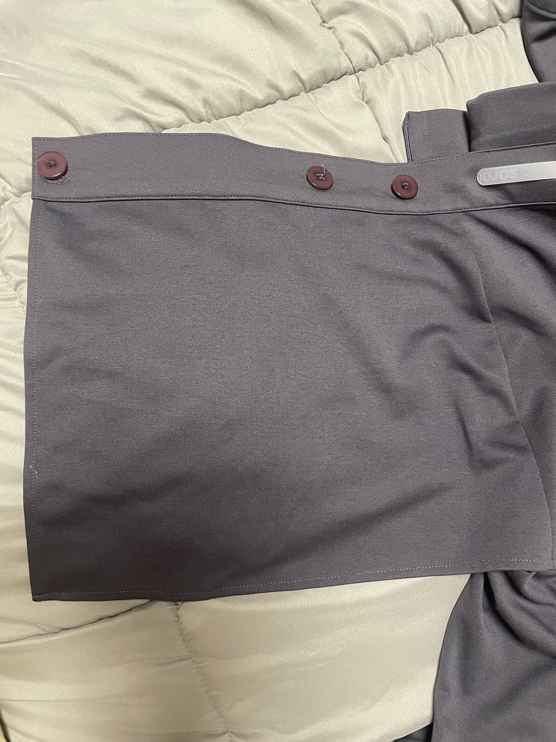 오호스 랩 오버 턱 팬츠 차콜 판매 상품이미지9