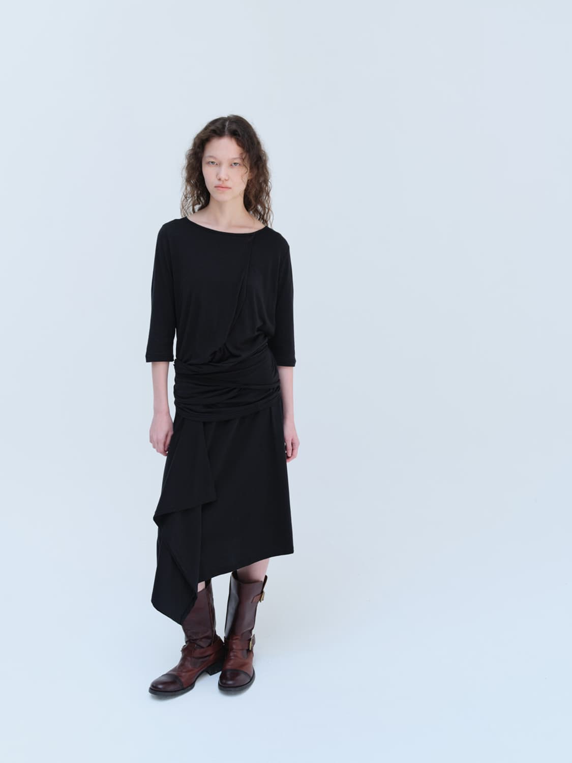 리포스 언발란스 랩 티셔츠 UNBALANCE WRAP T-SHIRTS 상품이미지3