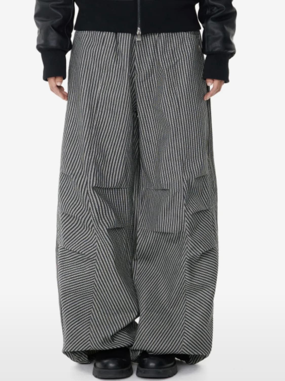 아캄 스트라이프 데님 팬츠 블랙 1사이즈 상품이미지5