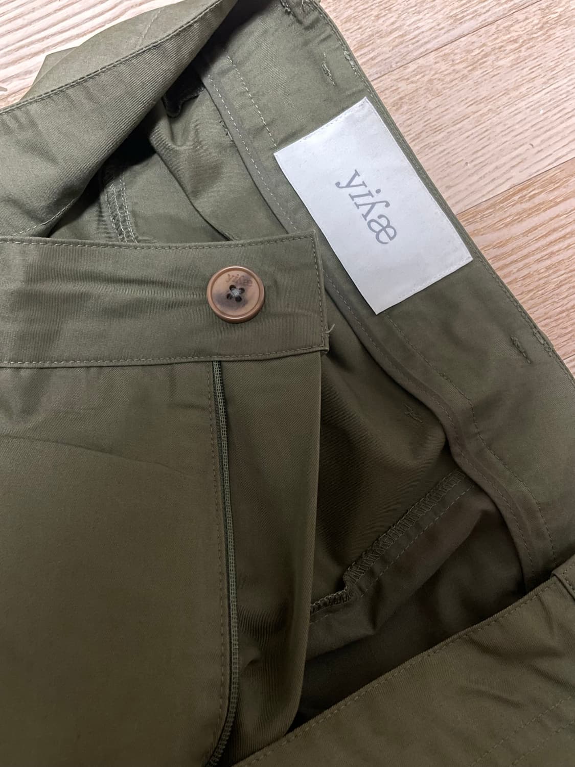 이예 카고팬츠 카키(m) 상품이미지2