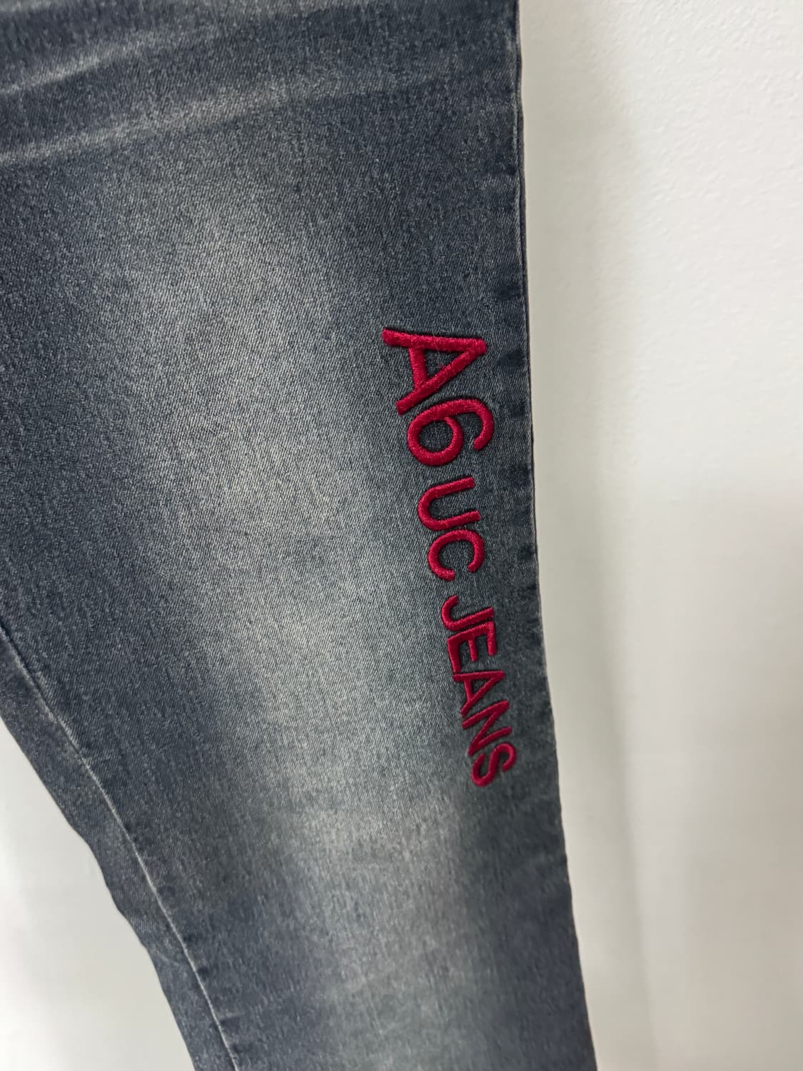 진청 스트라이프 패턴 디테일 팬츠 상품이미지4