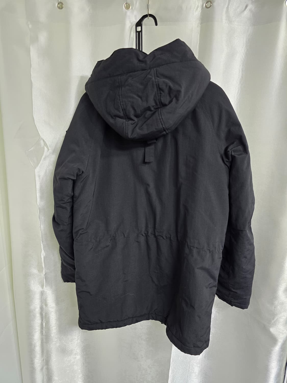 칼하트 블랙 후드 패딩 점퍼 (1755) 상품이미지2