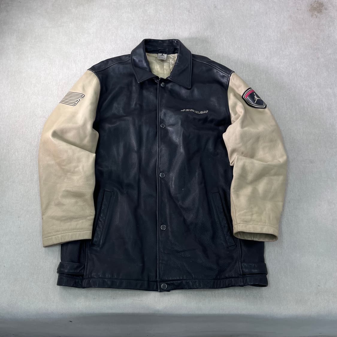 105 조던 90s 빈티지 레더 자켓 상품이미지1