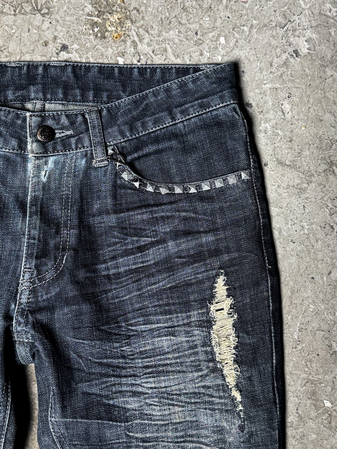 Stud Distressed Slim Denim 상품이미지8