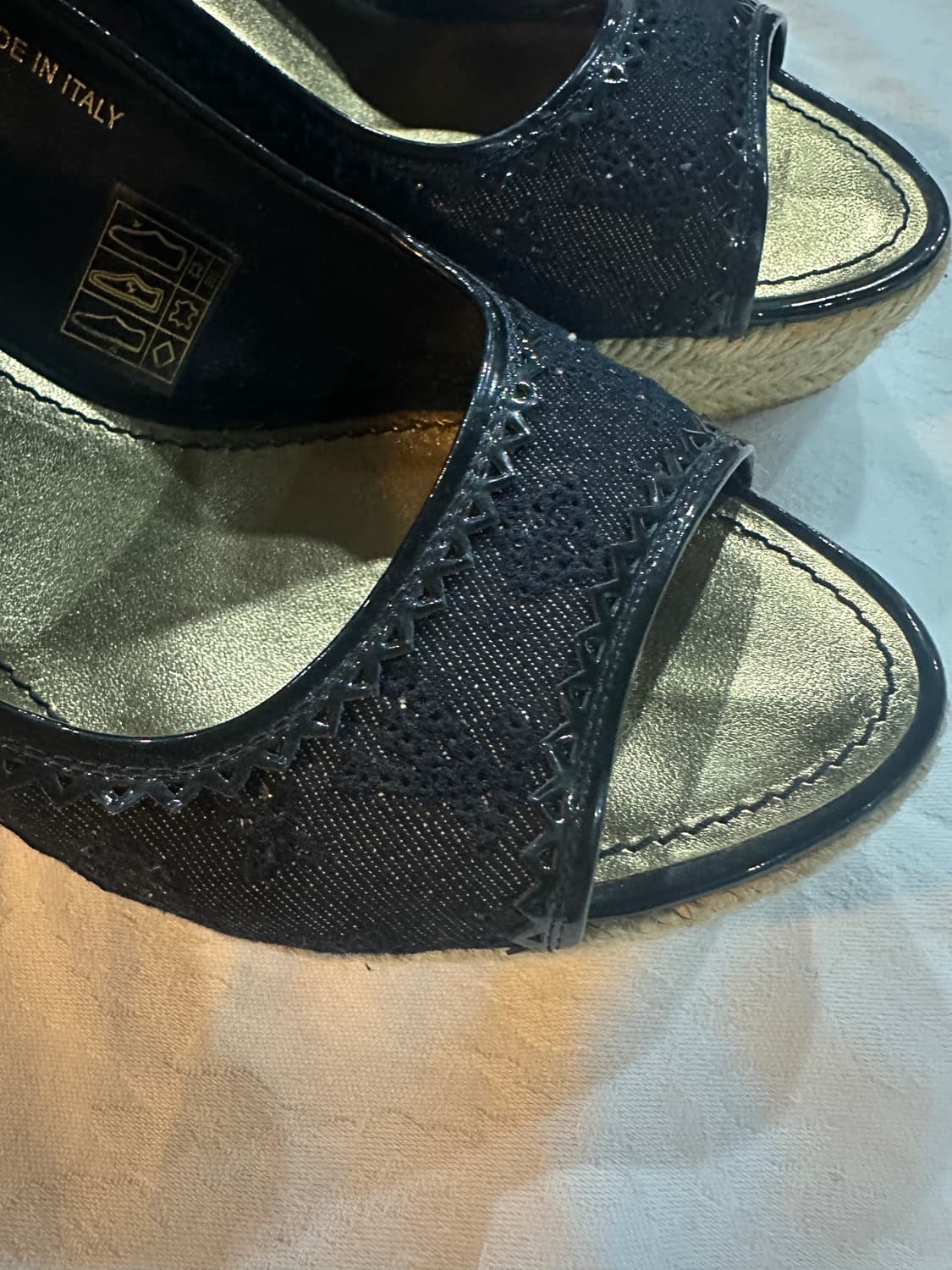 루이비통 블랙 페이던트 모노그램 오픈토39.5(250-255) 상품이미지4