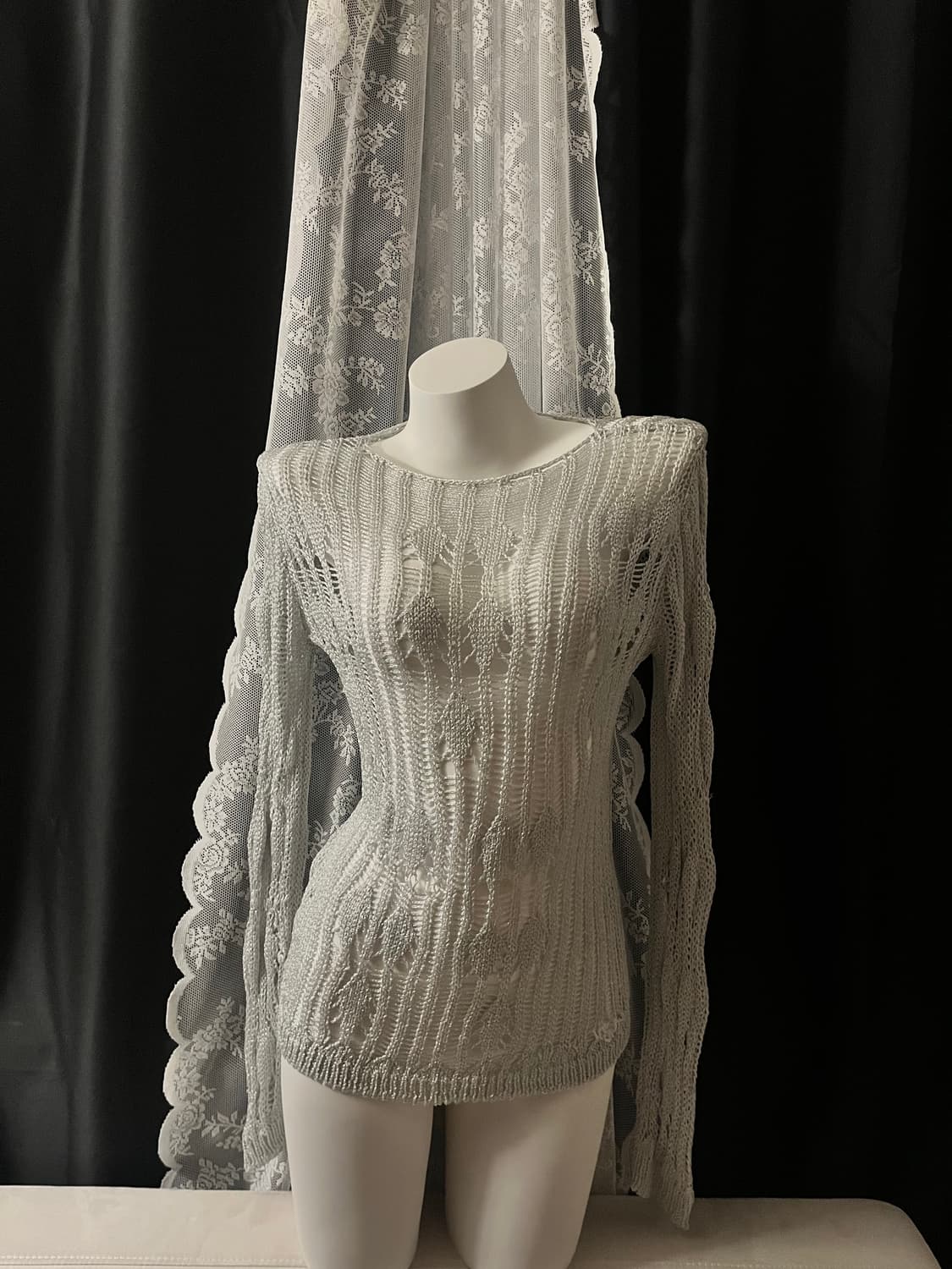 OPENYY METALLIC KNIT SHEER TOP SILVER 상품이미지1