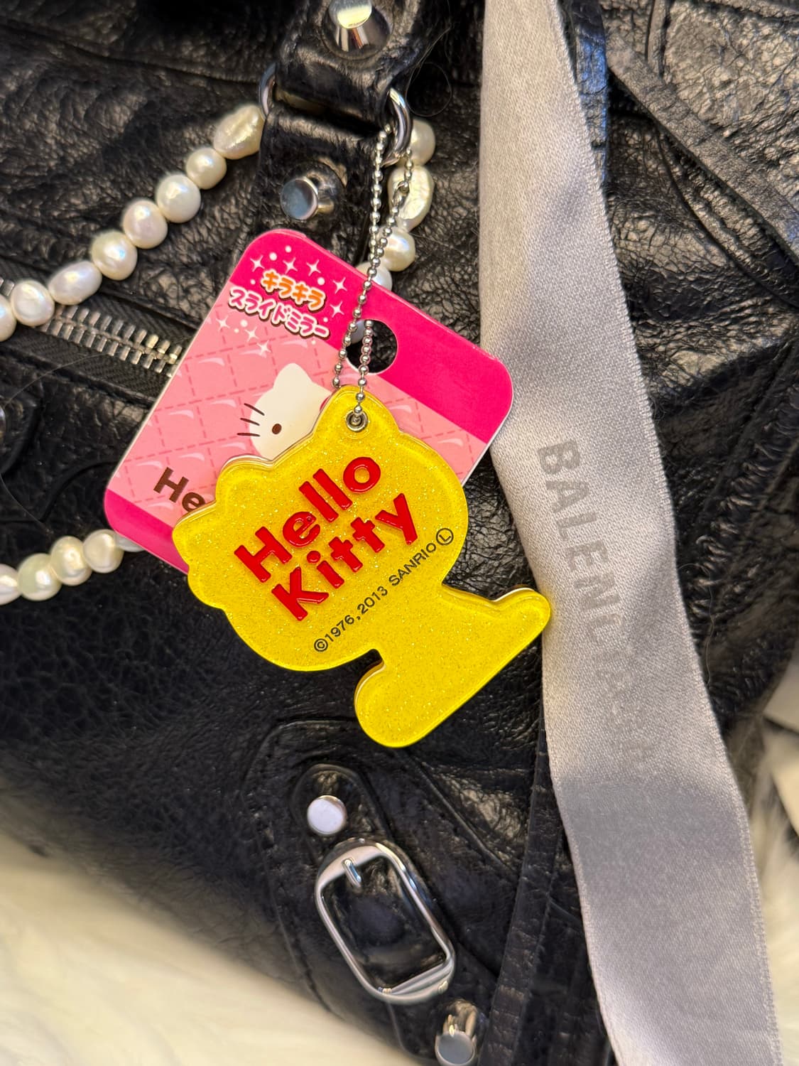 [새상품] 2013 고전 헬로키티 호피 글리터 슬라이드 거울 키링 상품이미지2