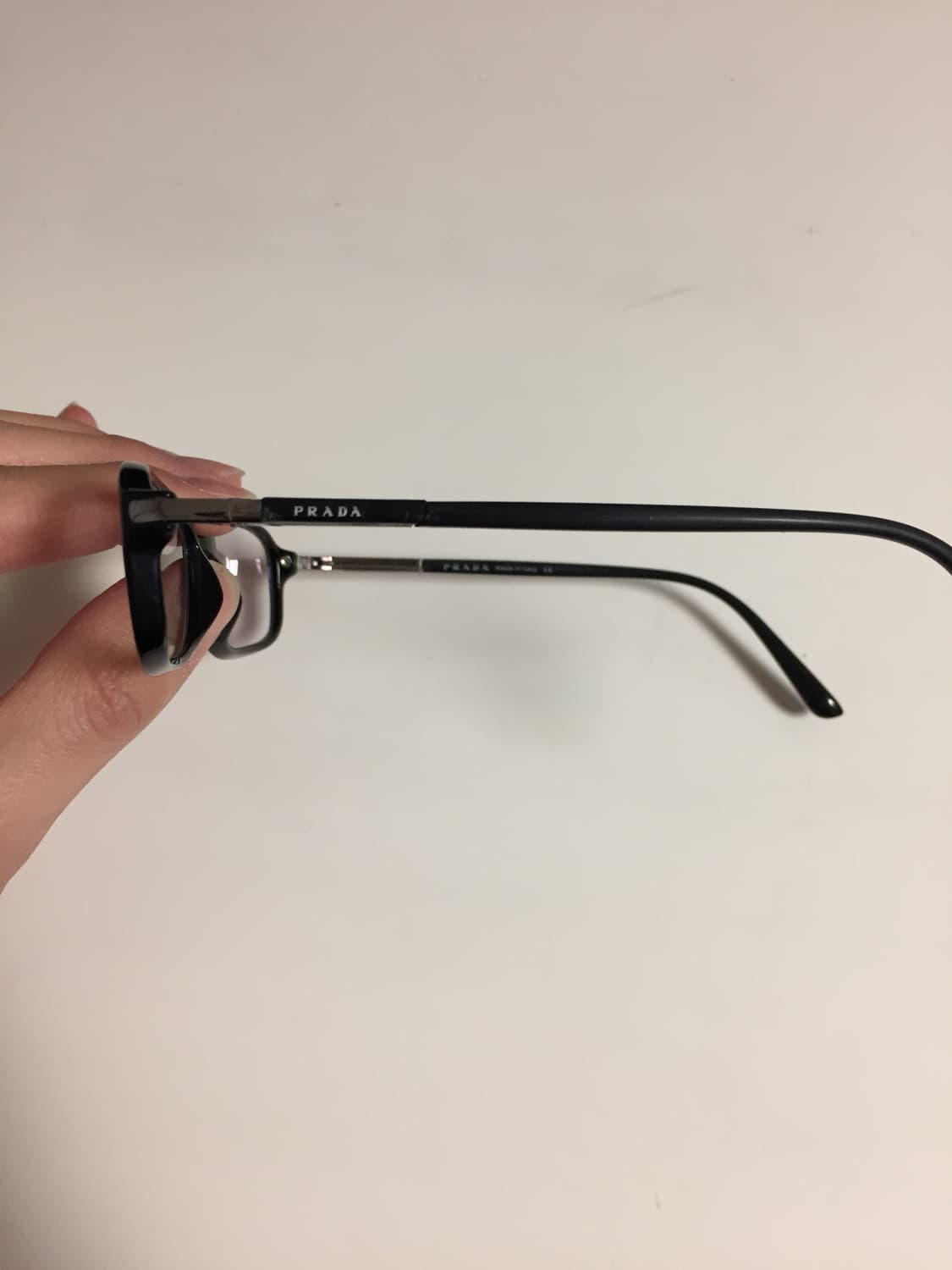 프라다 안경테 상품이미지2