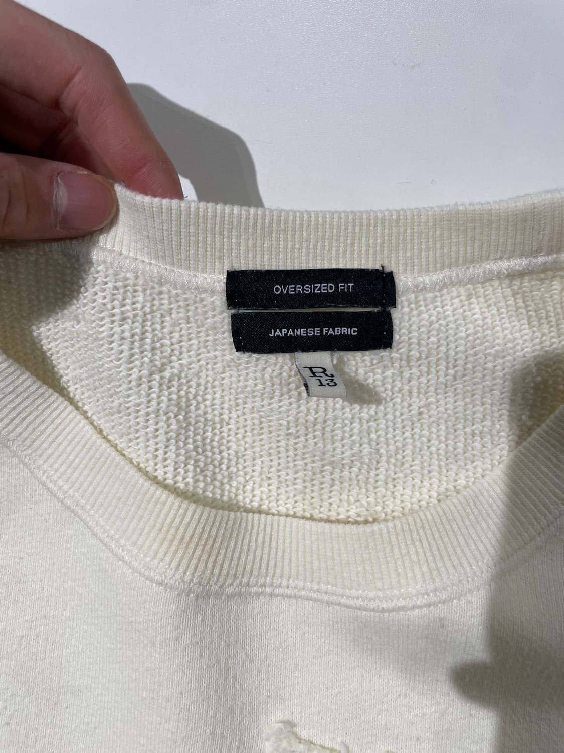 r13 아이보리 뉴욕 벌룬 오버사이즈 스웻 셔츠 상품이미지7