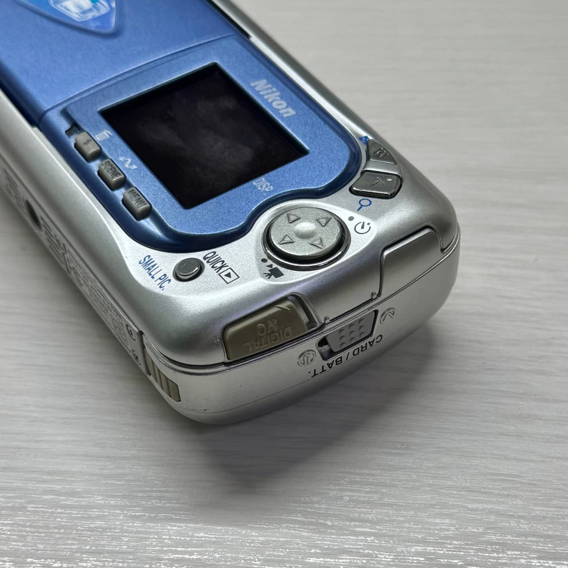 니콘 쿨픽스 2500 디카 황조지 르세라핌 홍은채 nikon y2k 상품이미지9