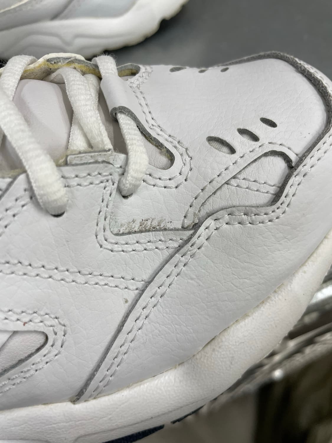 뉴발란스 608v1 260 상품이미지7