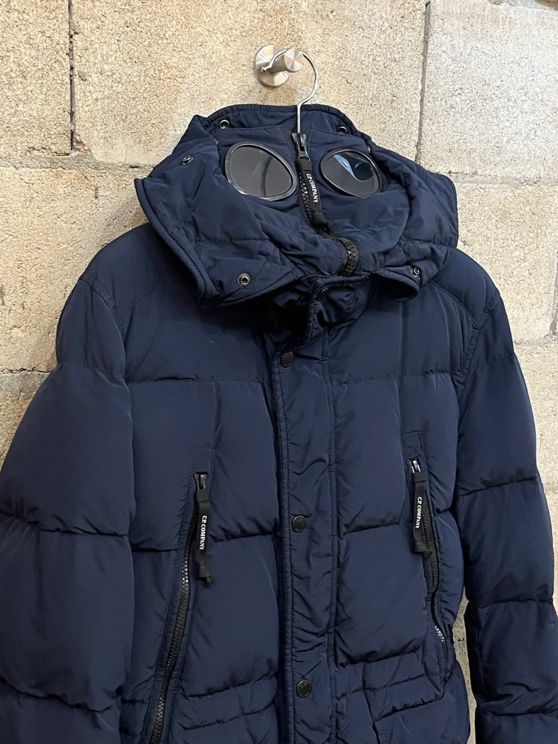씨피 컴퍼니 노르지 고글 후드 푸퍼 자켓 상품이미지3