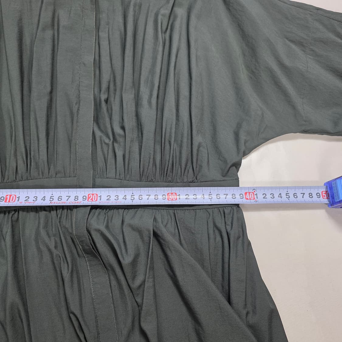 1329 MOJO.S.PHINE 카키 셔링 원피스 여성 77 루즈핏 데일 상품이미지5