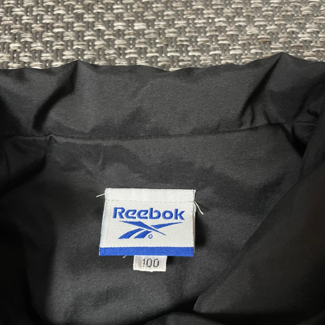 리복 블랙 로고 나일론 바람막이 자켓 100 상품이미지4