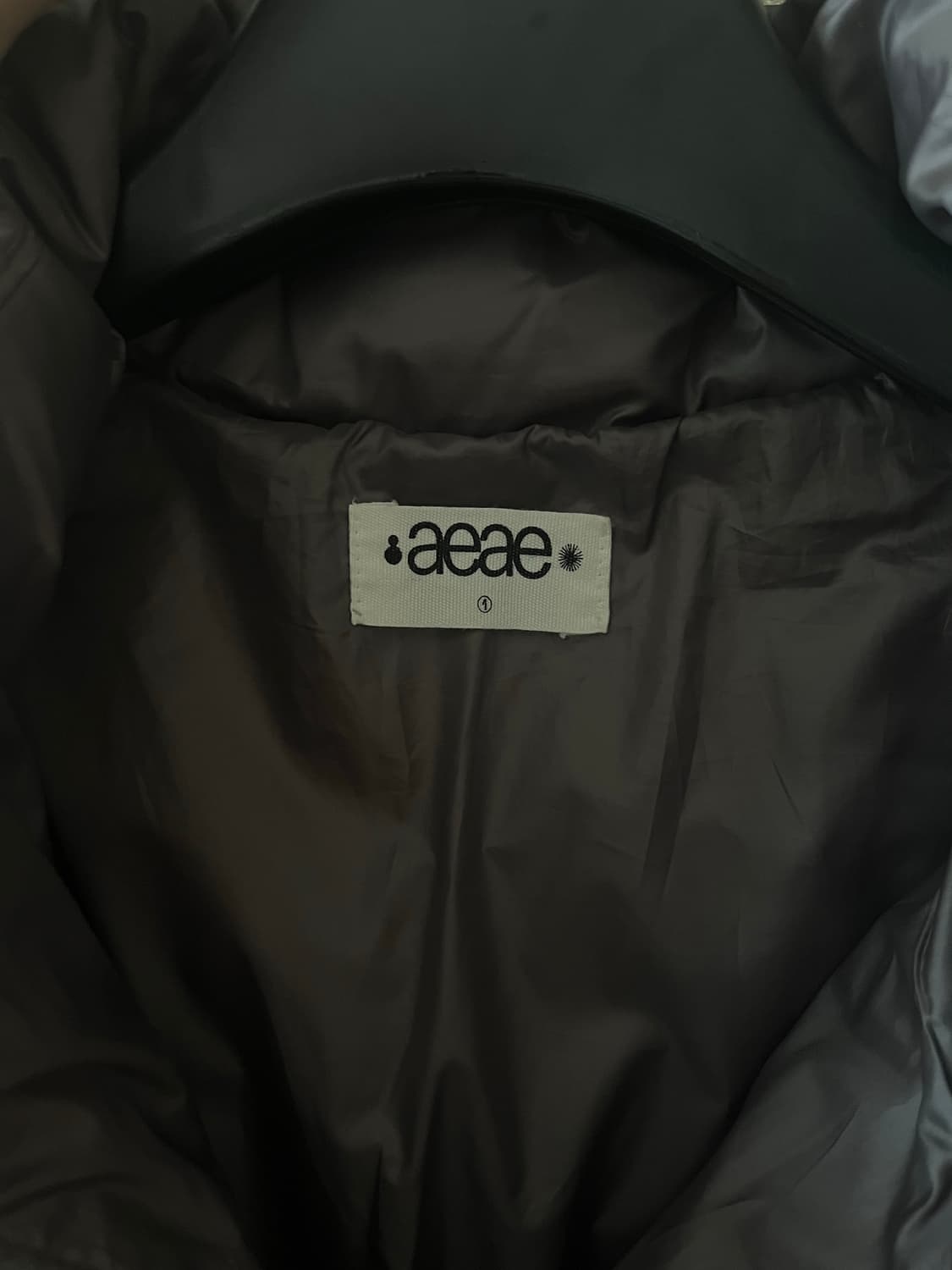 aeae 웹로고 다운자켓 웜그레이 1사이즈 상품이미지3