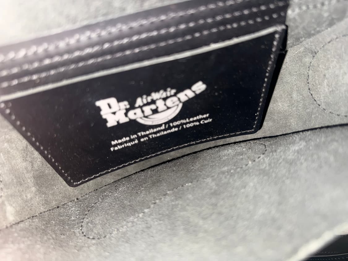 닥터마틴 2018 발렌타인 한정판 하트 백 상품이미지5