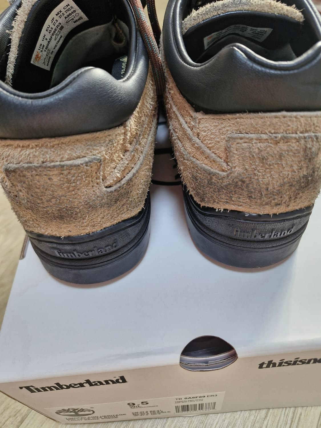 팀버랜드x디스이즈네버댓 목토 미드부츠 275 판매합니다 상품이미지2