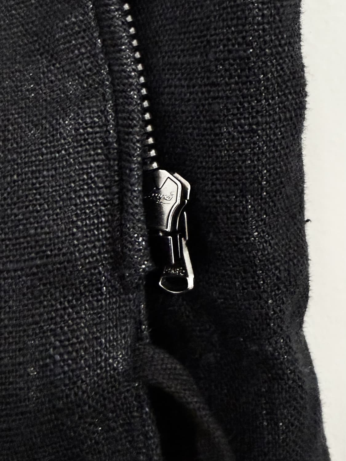 Calvin Klein Sleeveless Zip Linen Jacket 상품이미지2