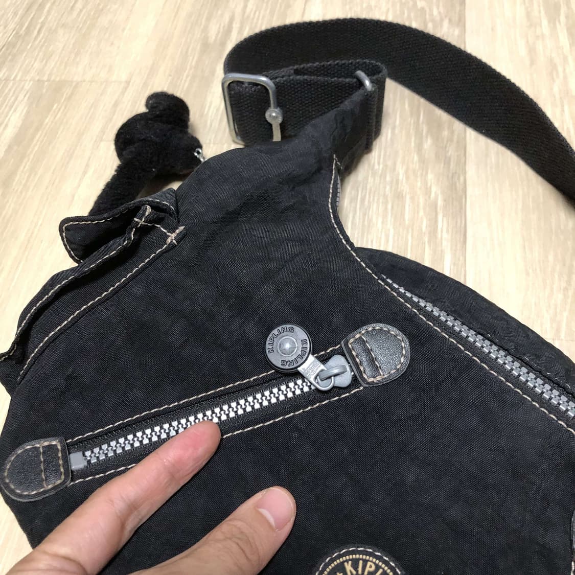 (ONE SIZE) 키플링 KIPLING Y2K 숄더 트라이앵글 백 블랙 상품이미지7
