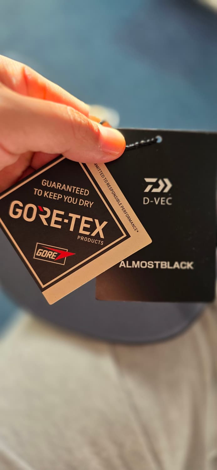 새상품)다이와 D-VEC X 올모스트블랙 고어텍스 상품이미지8