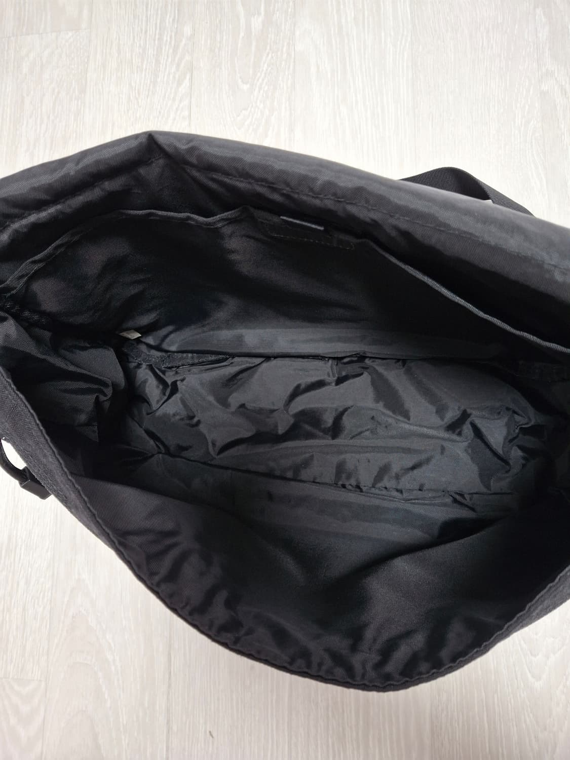 슈프림 메신저백 크로스백 상품이미지5