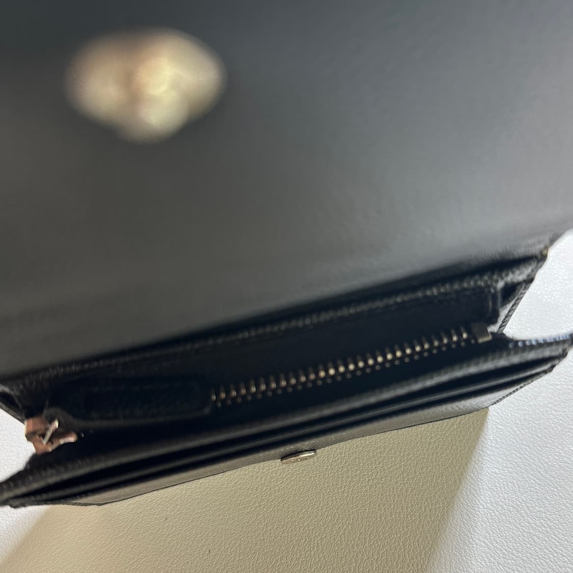 입생로랑 여성지갑 상품이미지4