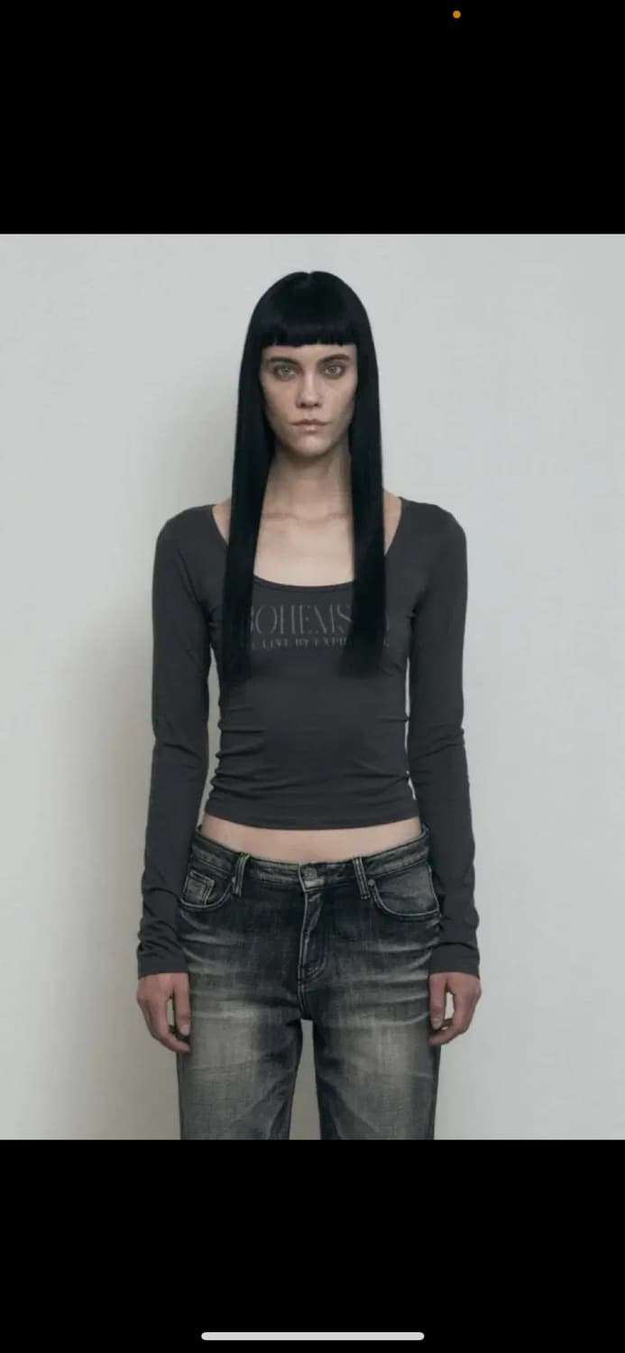 보헤미안서울 페일 프린티드 롱슬리브 차콜 사이즈 2 상품이미지1