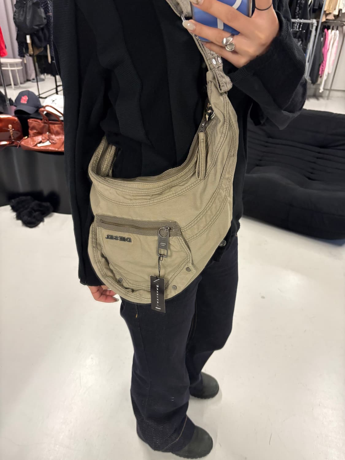 DIESEL archive shoulder bag beige  상품이미지1