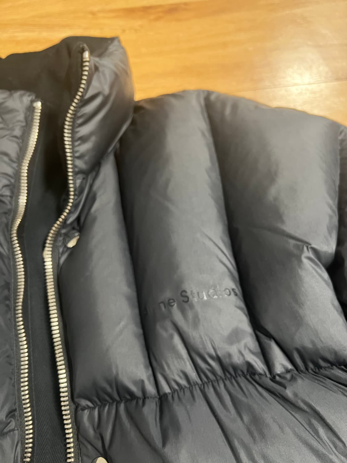 아크네 롱 패딩  상품이미지2