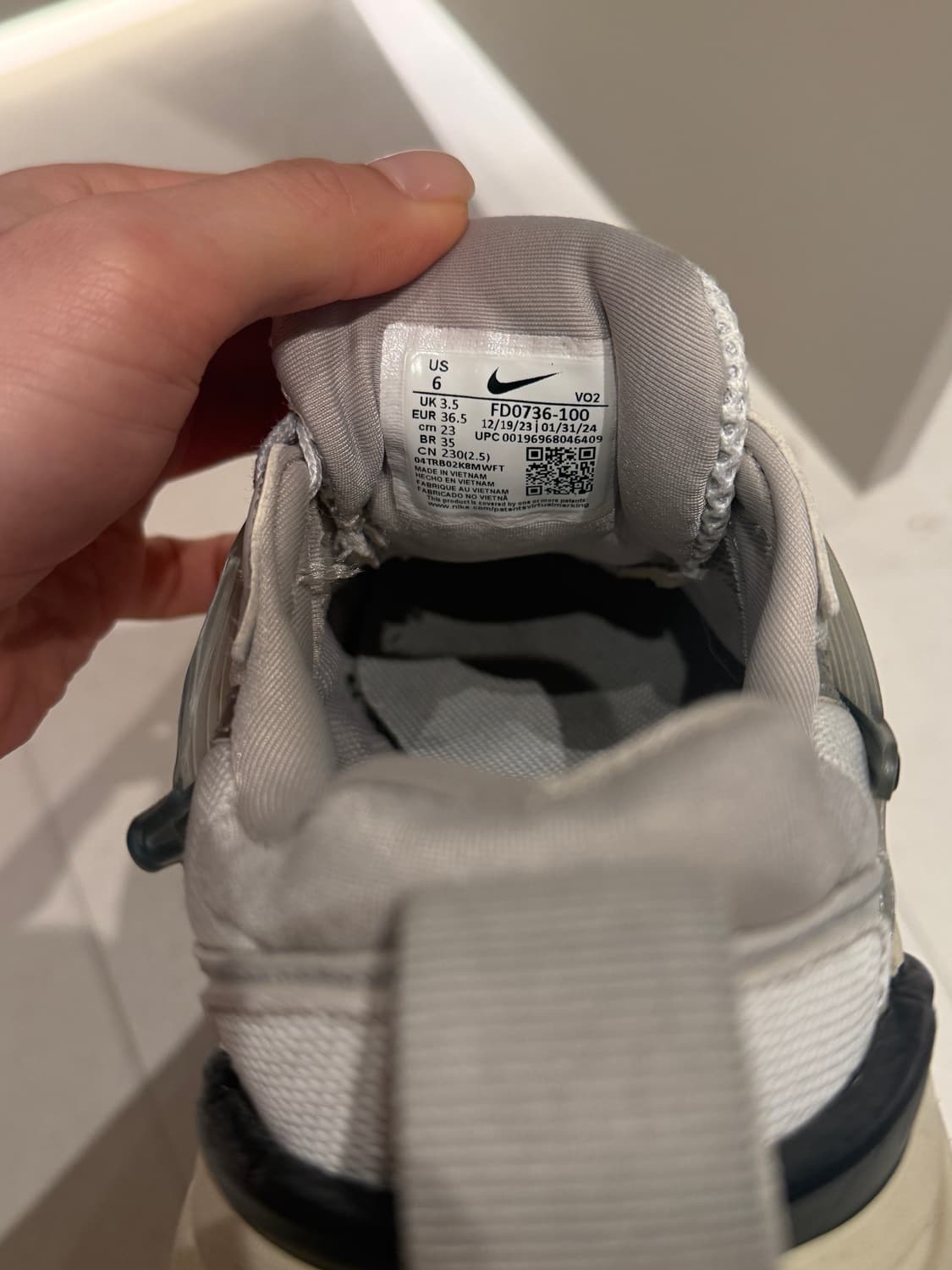 나이키 Nike V2K Run 런 서밋 화이트 메탈릭 실버 상품이미지5