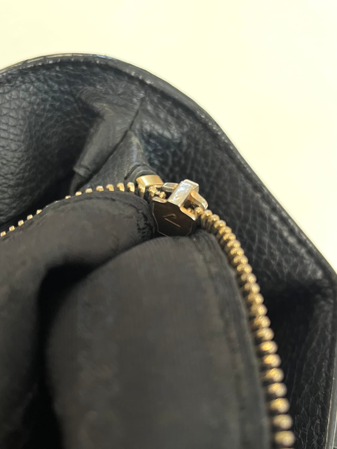 셀린느 레더 부기백 상품이미지9